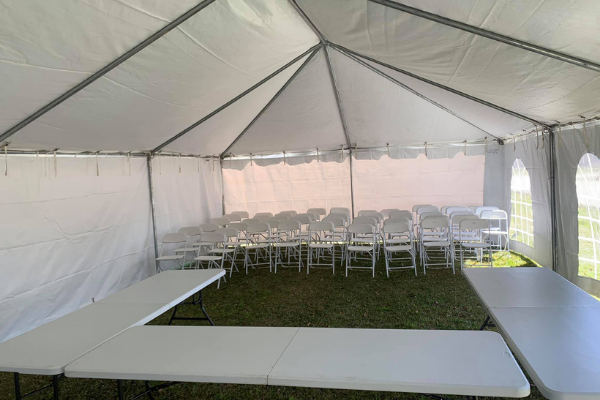 tent rentals with tables and chairs